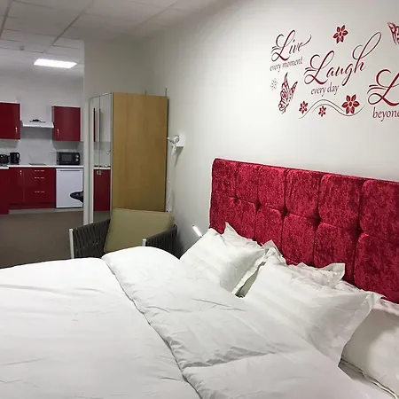 Lanchester House- Pensión 3*