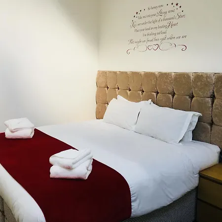 Pensjonat Lanchester House- 3*